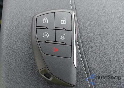 2025 Chevrolet Traverse Awd Lt z USA, uszkodzony, nr VIN 1GNEVGRS1SJ266328